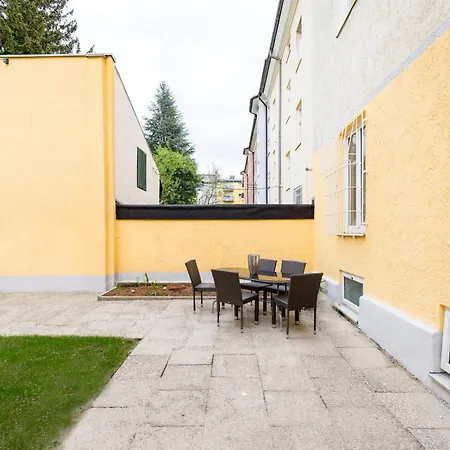 Ignaz 28 Apartment#1 Διαμέρισμα *